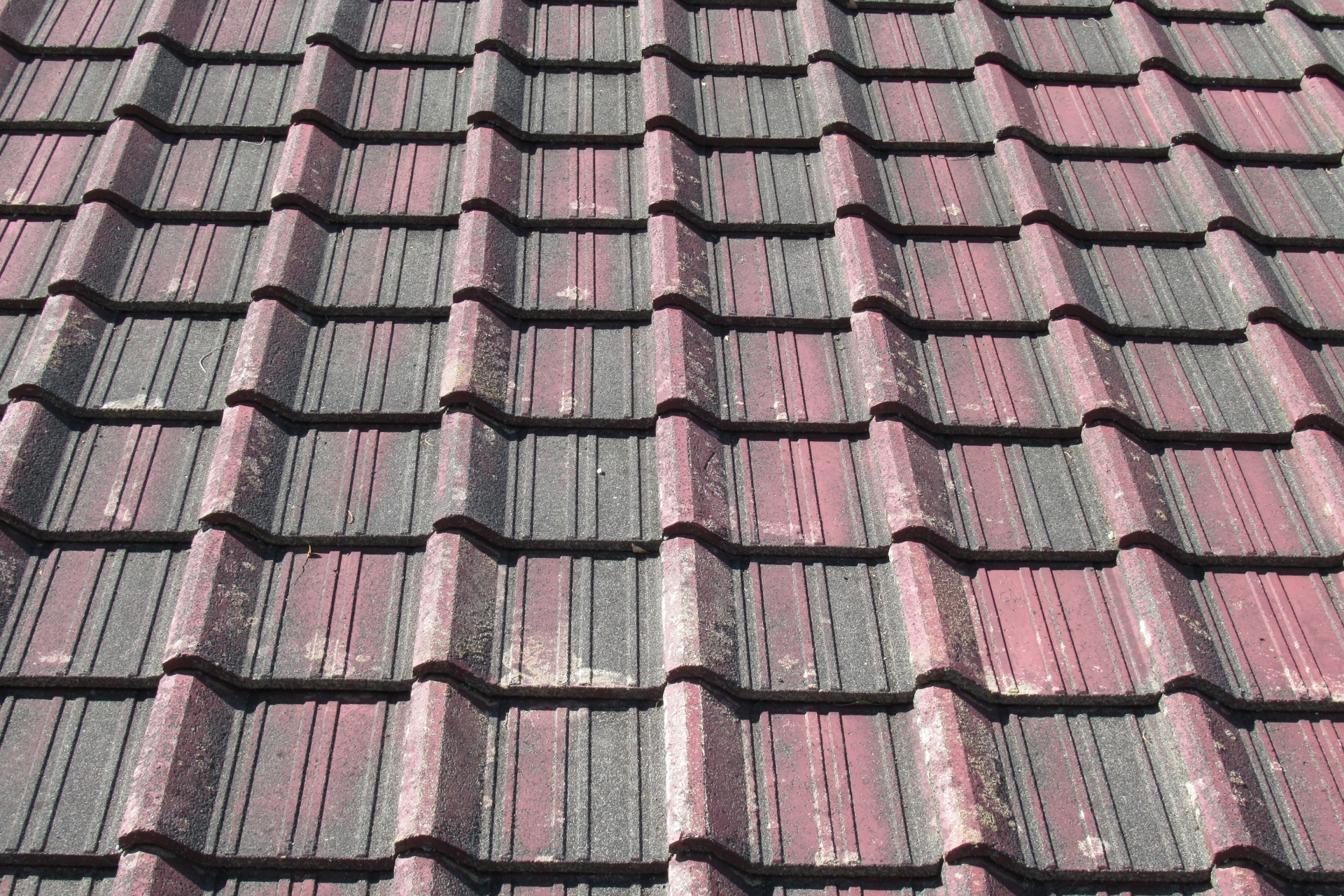 屋根塗装　塗り替えるタイミング